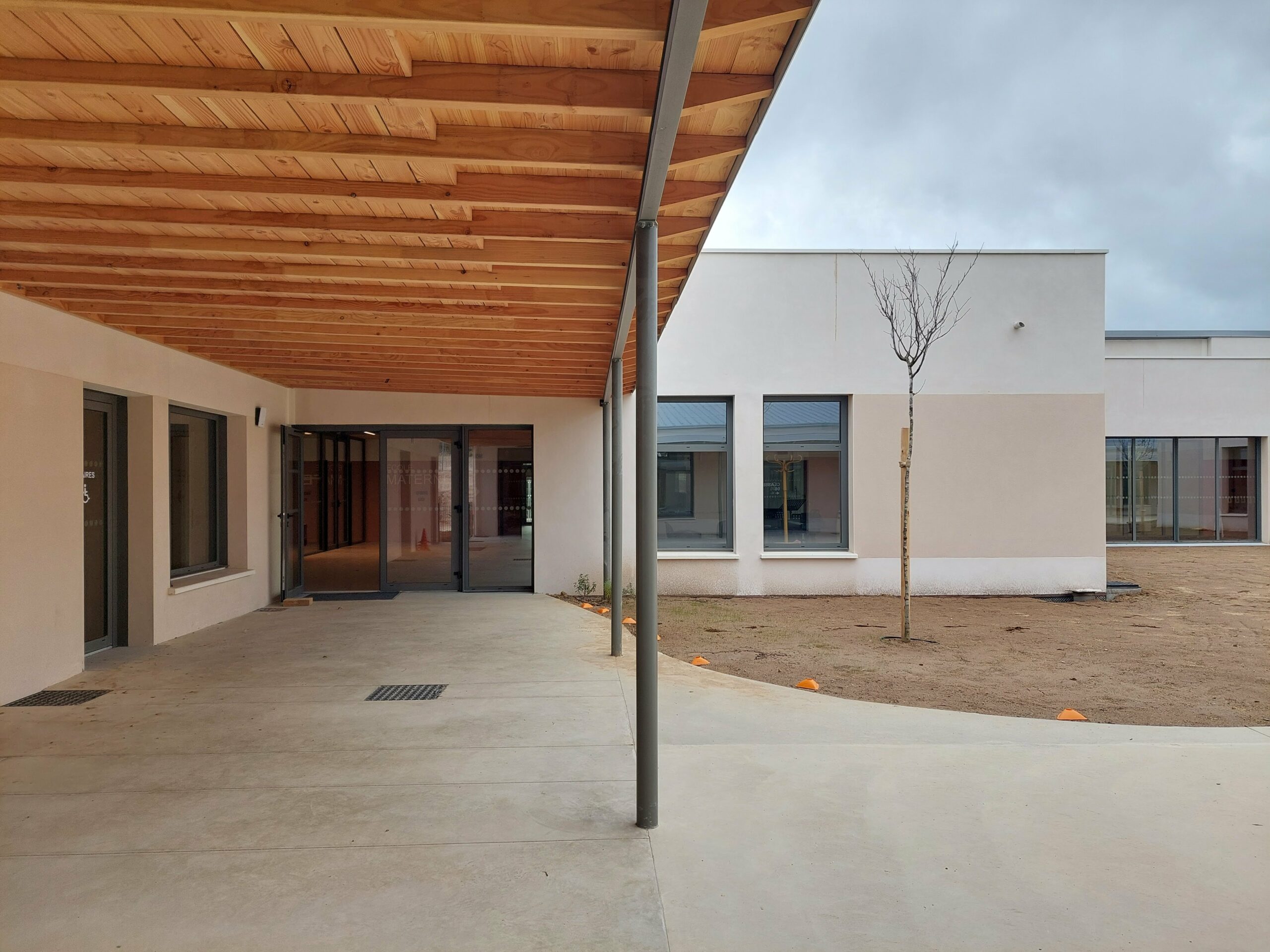 groupe scolaire La Fontaine KOMBO Architectes